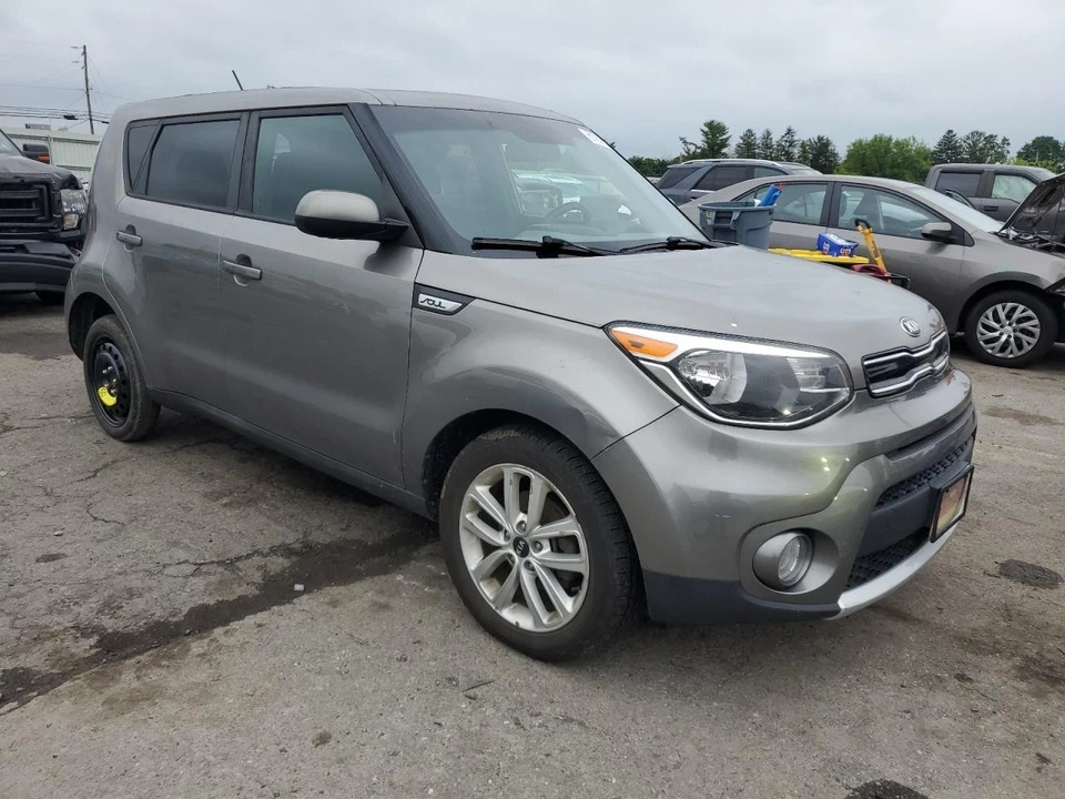 Used Front Right Lower Lower Control Arm Front fits: 2017 Kia Soul Front Right L Foto 4 de 4