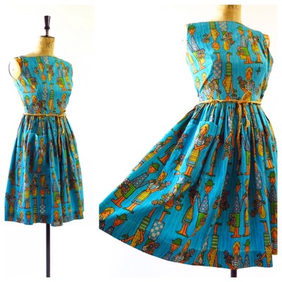 vintage swing dress with pockets