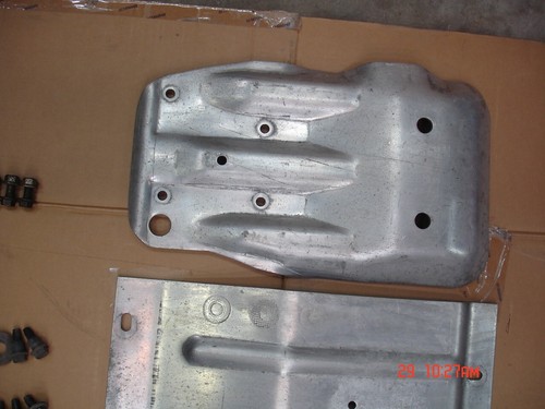 1988-1994 GMC Chevy C/K Truck, Suburban OEM 4WD ALUMINUM SKID PLATE SET - Picture 9 of 13