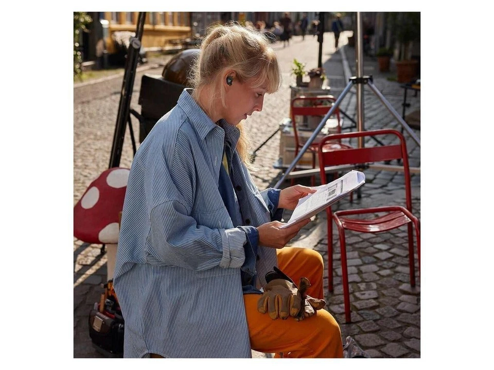 Auriculares inalámbricos verdaderos Poly Voyager Free 20 + estuche de carga básica 946C3AA#ABA - Foto 3 de 4