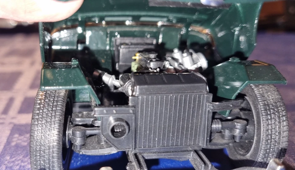 Revell Austin Healey Sprite Froschauge in 1:18, grün, sehr guter Zustand - Bild 3 von 4