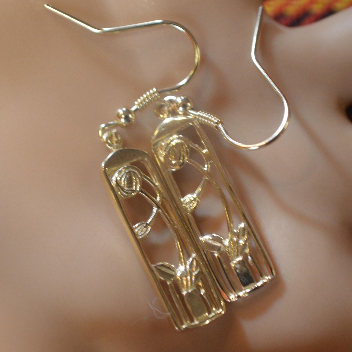 9ct gold new Charles Rennie Mackintosh earrings UK