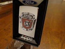 FORD MOTOR COMPANY RETRO VINTAGE SHIELD EMBLEM HIGH POLISH CHROME ZIPPO LIGHTER