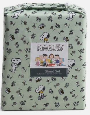 Peanuts Snoopy Woodstock Spring Bees Daisy FULL Size Sheet Set (lt green bkgrd)