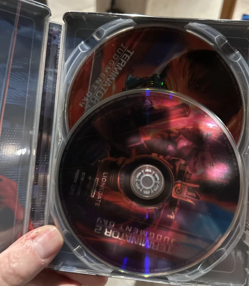 TERMINATOR 2:JUDGMENT DAY  4K Ultra HD BEST BUY EXCLUSIVE STEELBOOK -OOP - Image 3 of 3