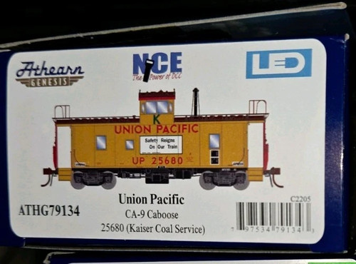 HO Athearn Genesis Union Pacific UP CA-9 Caboose #25680 (Kaiser Coal Services)  | Zustand: New