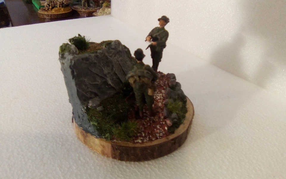 DIORAMA 1/35 II GM ALPINI IN PATTUGLIA - Immagine 4 di 4