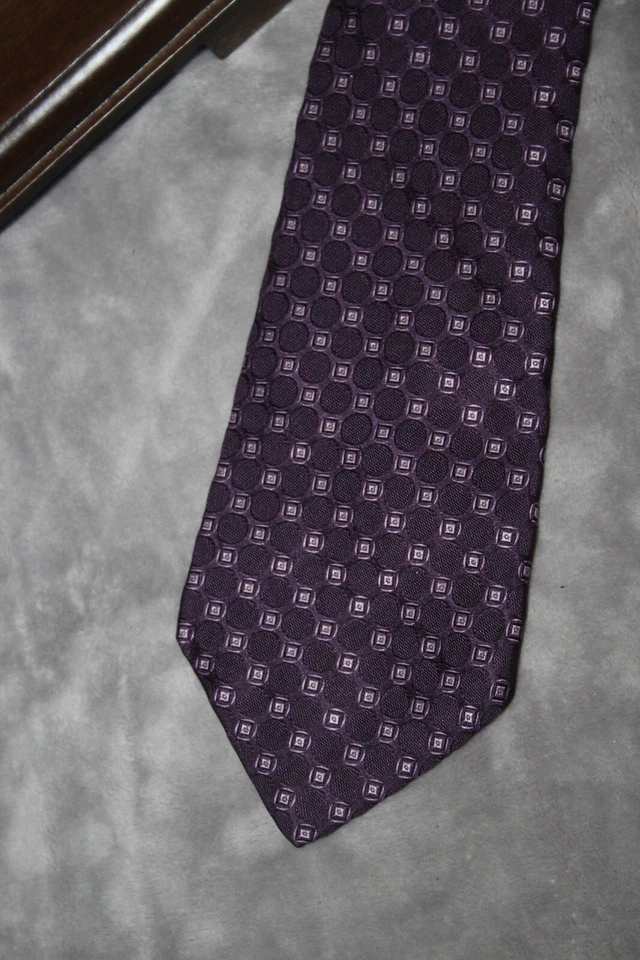 Corbata Daniel Cremieux Hecha a Mano EE. UU. Púrpura Geométrica Seda Negocios Corbata Foto 3 de 4