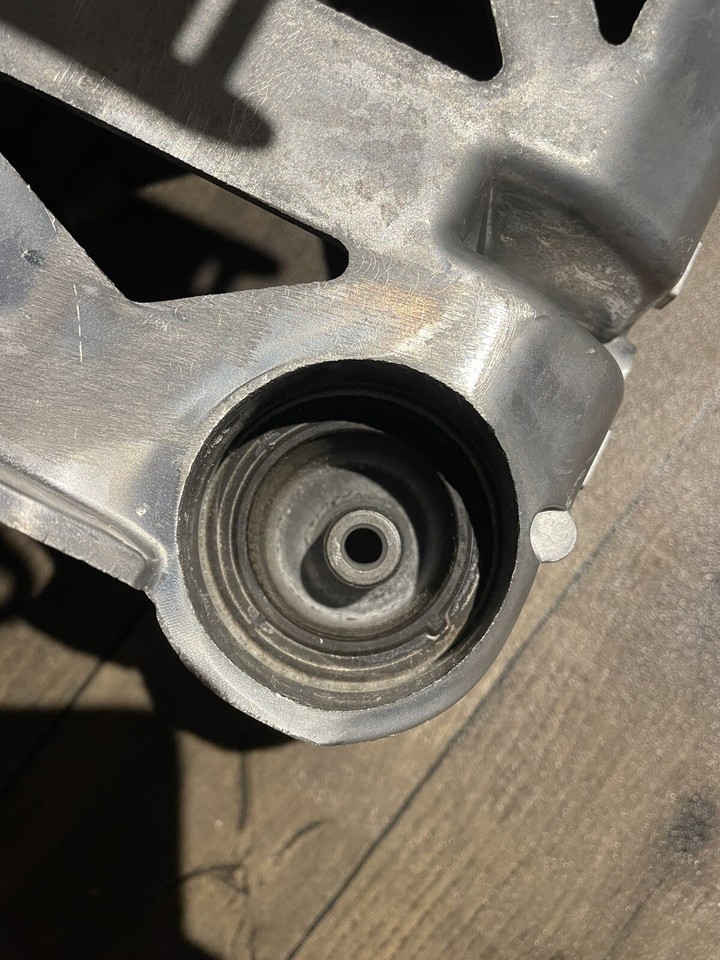 TESLA MODEL Y Air Conditioner Pump Bracket 150069600B OEM eBay