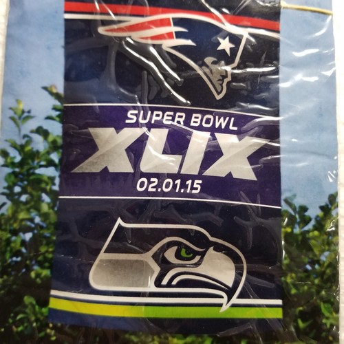 Wincraft NFL Flag New England Patriots Super Bowl Champions 27" X 37" NEW - Picture 3 of 4