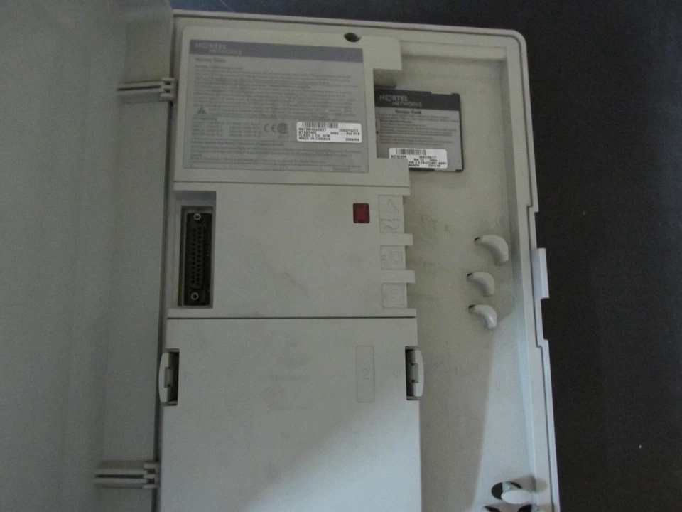 NORTEL NORSTAR FLASH VOICEMAIL WITH POWER SUPPLY - Image 2 of 2