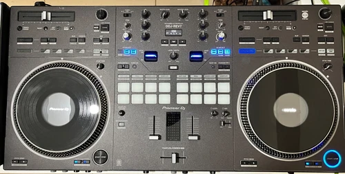 Pioneer DDJ-REV7 2-Channel Scratch style Serato Dj Pro Controller