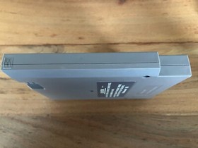 Nintendo NES Isolated Warrior mit Schuber und H&uuml;lle USA