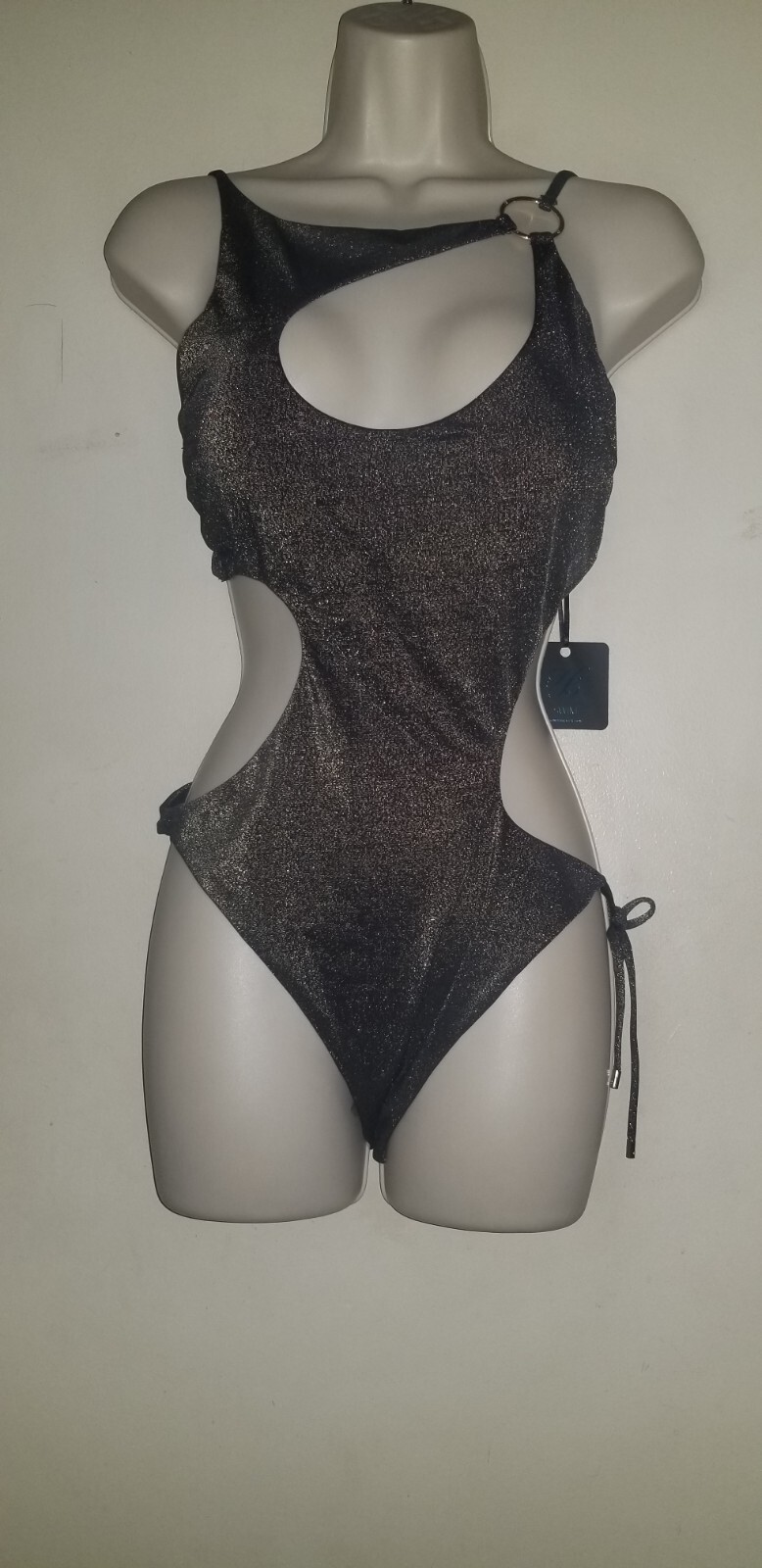 Foto 1 di 7