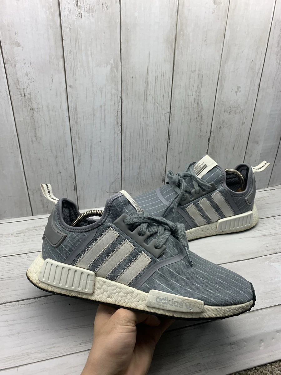 nmd xr1 solar red on feet