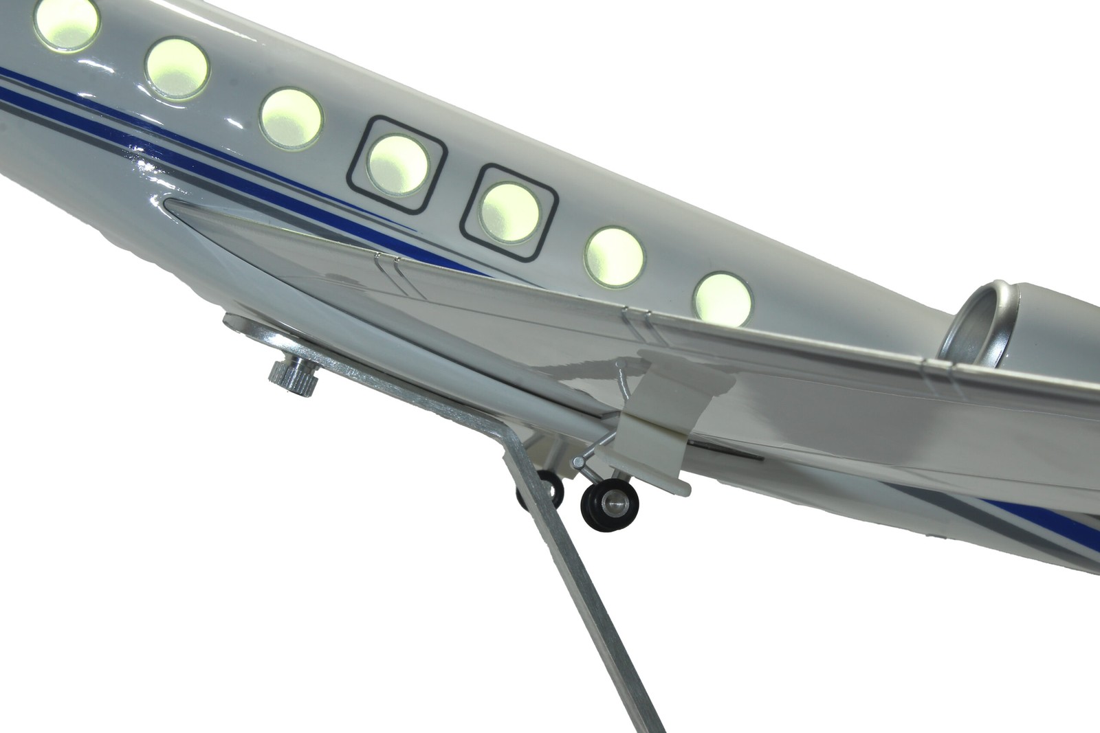 Gulfstream Aerospace G650 LED Light N650GO Desk Jet Model 1/67 Model AZ ...