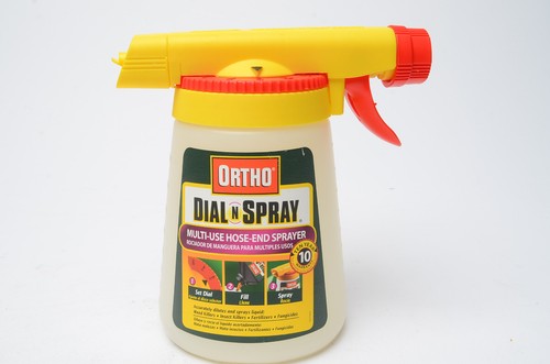Ortho Dial N Spray Multi-Use Hose End Sprayer Fertilizer Weed Insect Applicator