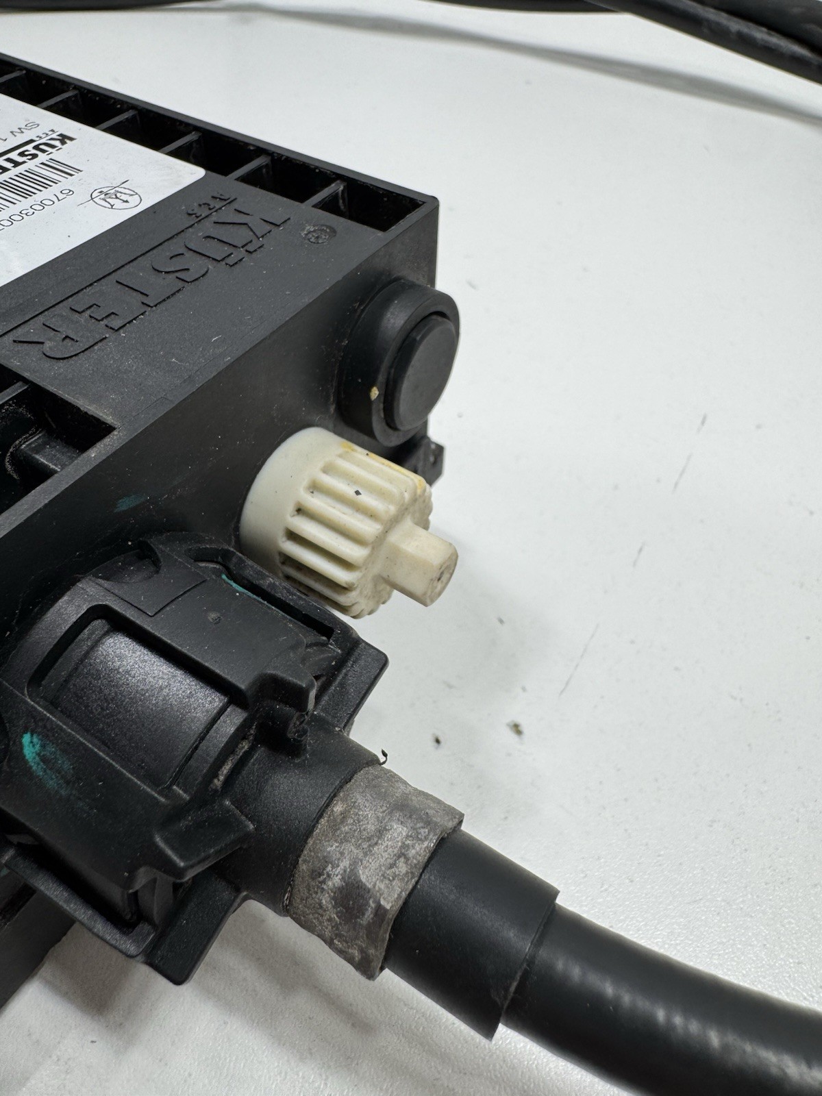 ✅14-17 Maserati Ghibli Emergency Parking Brake Actuator 670030076 OEM
