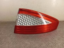 Feu arrière Ford MONDEO