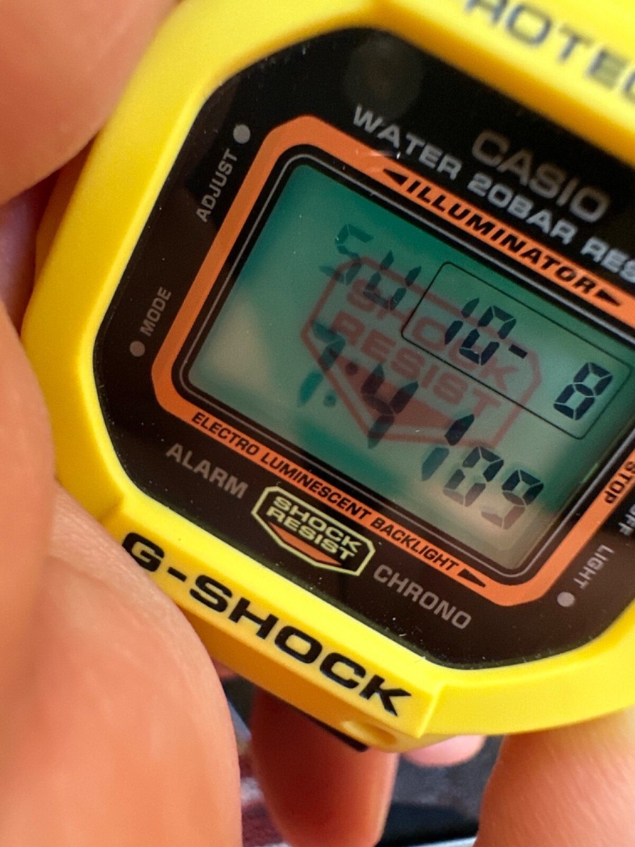 Casio G-SHOCK DW5600 DW-5600TB 1JF THROW BACK 1983 Yellow Casio G-SHOCK DW5600 DW-5600TB 1JF THROW BACK 1983 Yellow