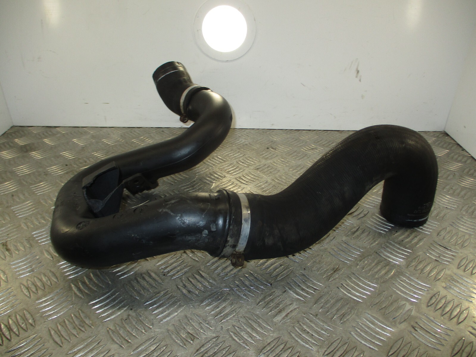 Picture 3 of 4