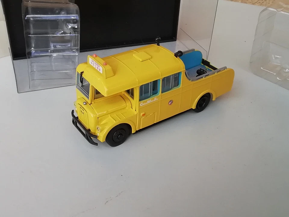 CORGI CAMION DI SERVIZIO MANUTENZIONE DI LINEA 1/76 INTERAMENTE IN METALLO-22 - Immagine 2 di 4