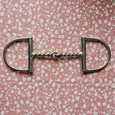 5" English D Ring Snaffle Bit Twisted Wire Mouthpiece Unmarked Used Single Joint