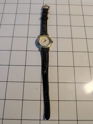 Vintage 1990s JAPONA Quartz Watch Gold Tone White Face leather strap. As Is. 