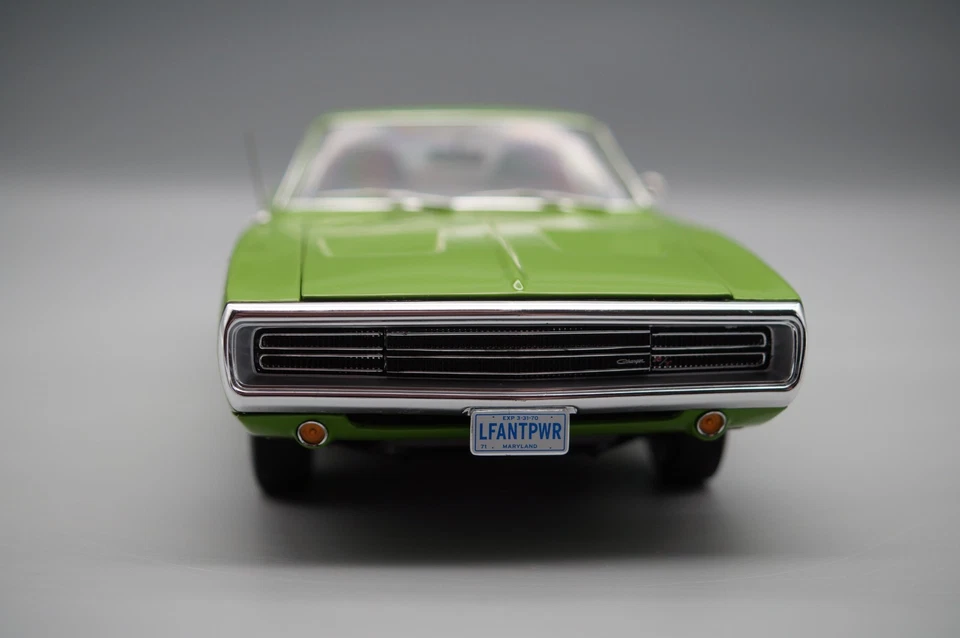 Dodge Charger R/T SE 1970 1/18 Ertl/AW Auto World American Muscle -TS705 - Imagen 2 de 4