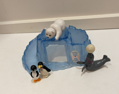 Vintage Kenner 1993 Littlest Pet Shop Zoo Polar bear penquin seal Pets Playset