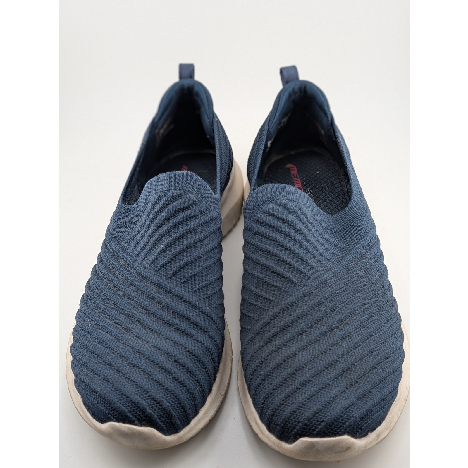 Skechers Memory Foam Slip-On Sneakers Women’s 7.5 Navy Knit Comfort