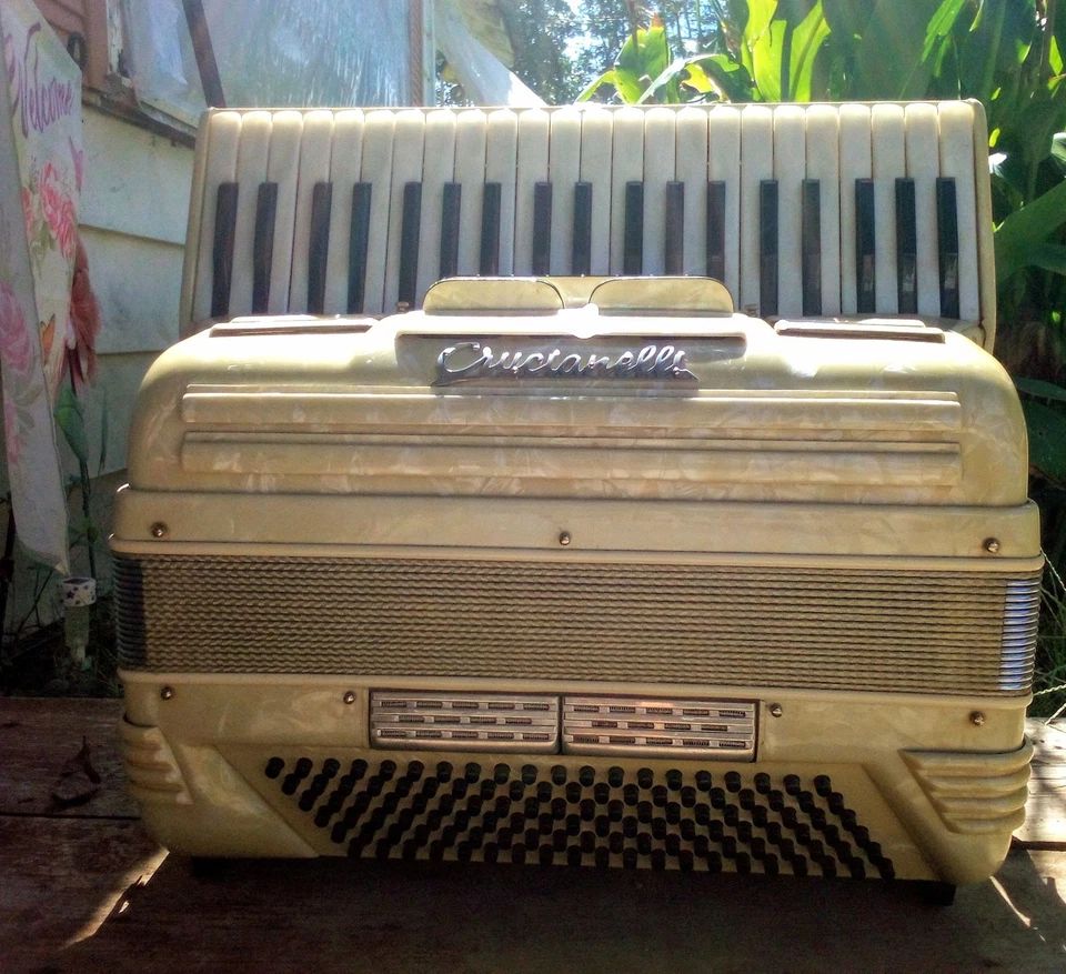 pancordion accordion inc patent usa n 2448682 and Italy m 435343 made in... - Image 3 of 4