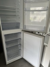 Beko No-Frost Fridge Freezer (Silver) – Great Condition FRESHLY CLEANED