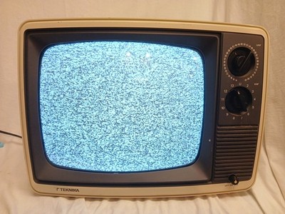 1982 Vintage CRT TV Retro Gaming 12  Citek Teknika Cream BLACK & WHITE SCREEN