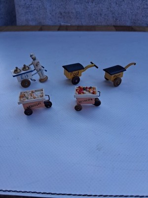 Altes Miniatur Holzspielzeug /  verschiedene 