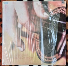 REQUINTO GONZALEZ Romance En Cuerdas LP Guatemala Pressing 1970/80? LATIN Bolero