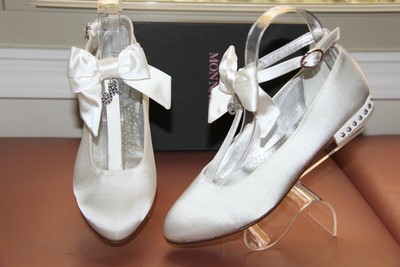   NEW!  $274 MONNALISA Couture White Satin T-Strap Stud Heel Shoe; Sz 36