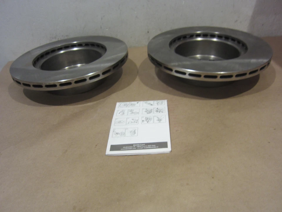 Ferrari Mondial 8/3.0 QV - Juego de dos discos de freno traseros - P/N 115078 Foto 4 de 4