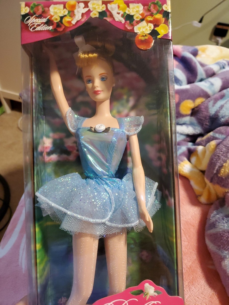 Ballerina Dreams Barbie 20676 NIB 1998 Mattel Vintage Barbie 