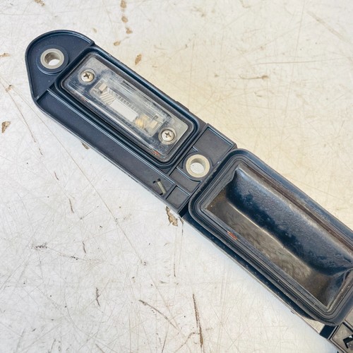 VW Touran Griffleiste Heckklappe  mit Mikroschalter 1T0827574C - Picture 4 of 8