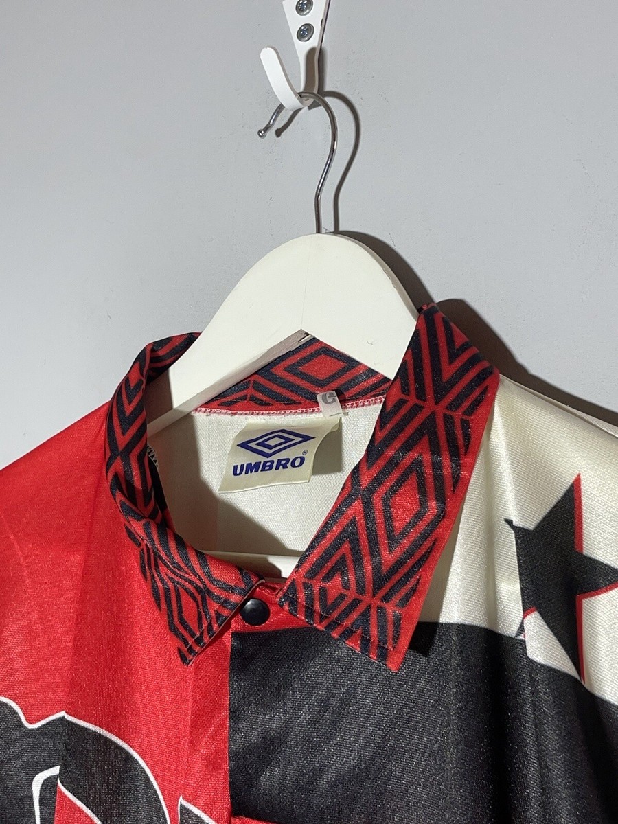UMBRO - UMBRアンブフラメンゴ ユニフォーム 95 96 100周年 新品タグ付き UMBRO - UMBRアンブフラメンゴ ユニフォーム 95 96 100周年 新品