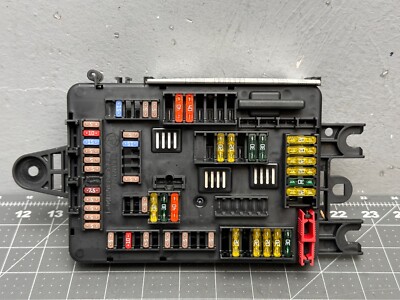 14-16 BMW F30 REAR TRUNK DISTRIBUTION FUSE BOX OEM 9337882 | eBay