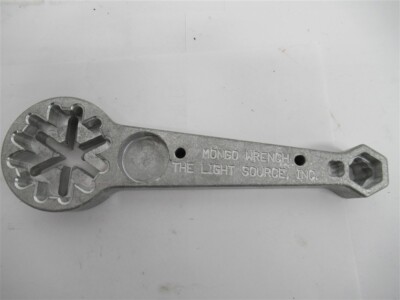 The Light Source , Mongo Wrench