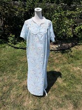 VTG 60/70s SEARS Pastel Blue Flower Power Maci Nighty Large