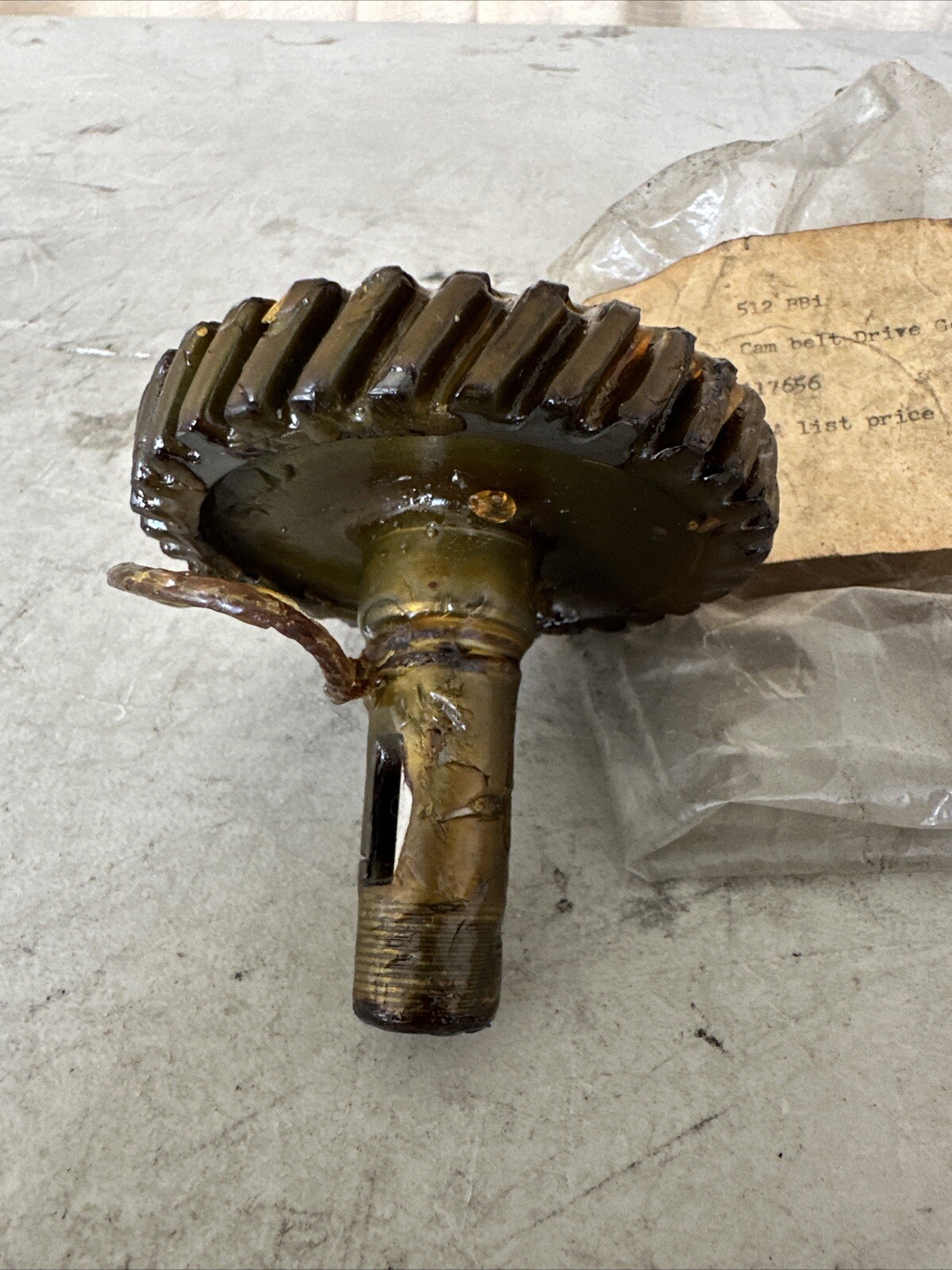 NOS OEM Ferrari 208 308 512 Mondial Drive Gear (32 Teeth) 117656