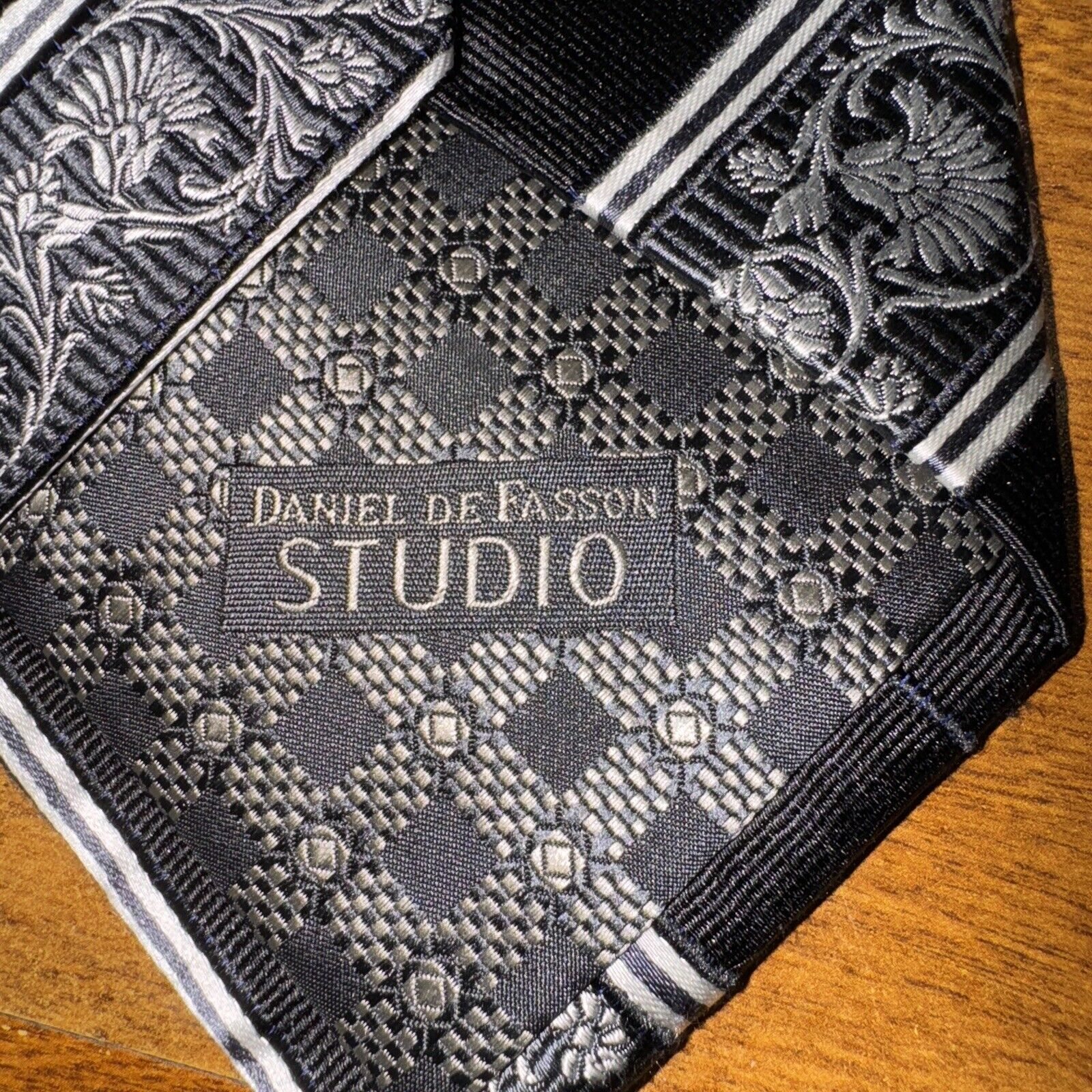 Picture 5 of 5