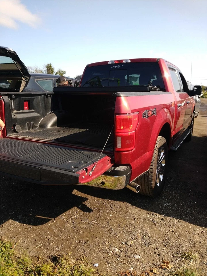 Guantera usada se adapta a: Ford F150 2018 camioneta grado A Foto 4 de 4