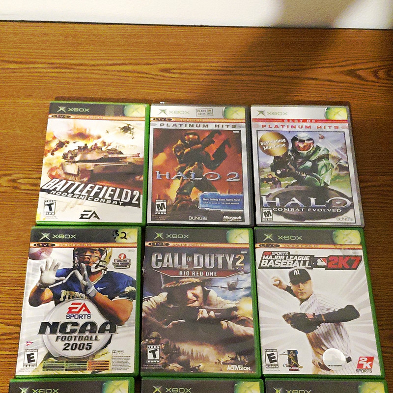 Microsoft Original Xbox Game Lot: Halo Combat Evolved/2, Battlefield 2, CoD 2