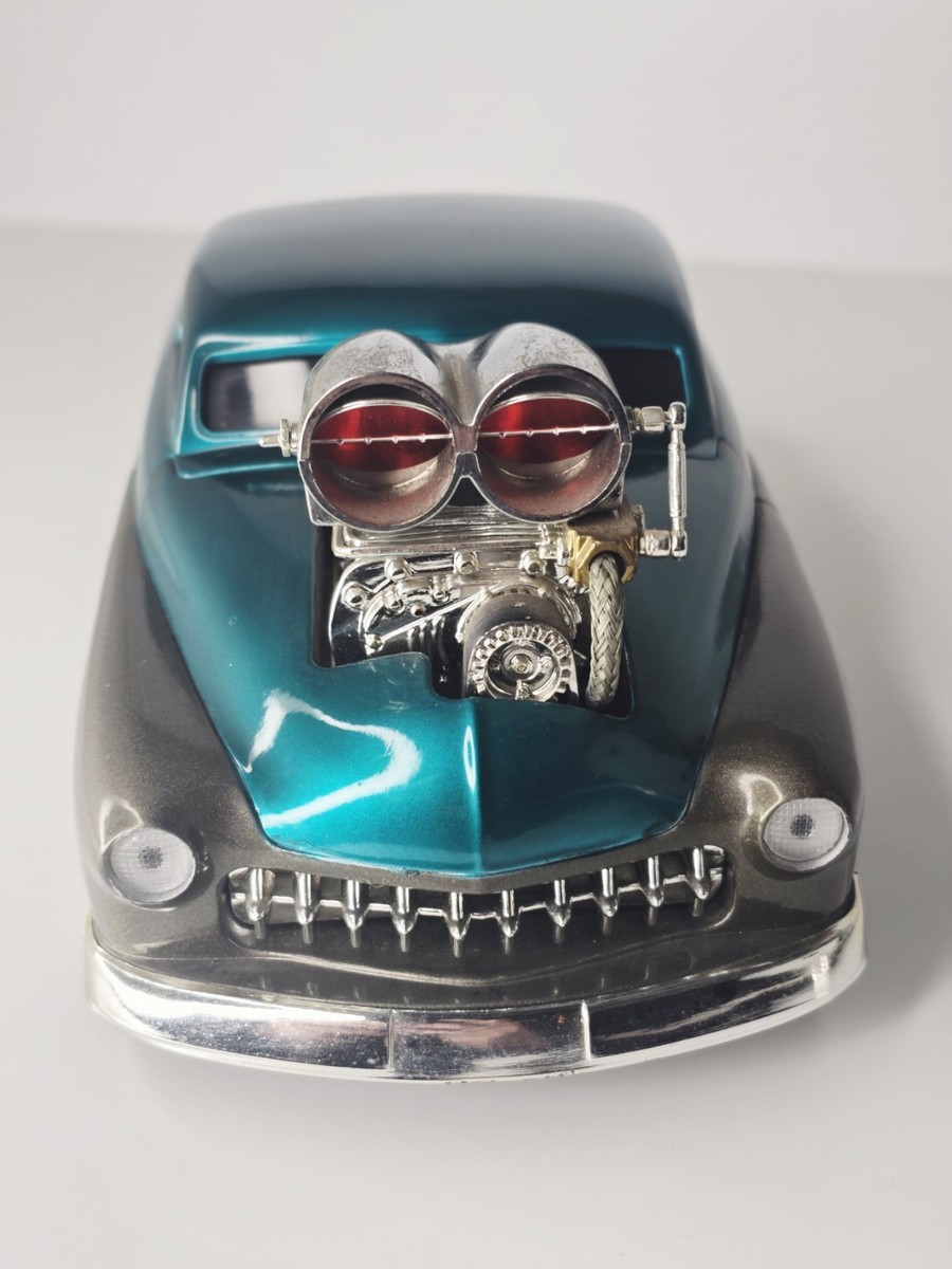 Muscle Machines - 1949 Mercury - 1:18 Diecast - No Box - Does Not