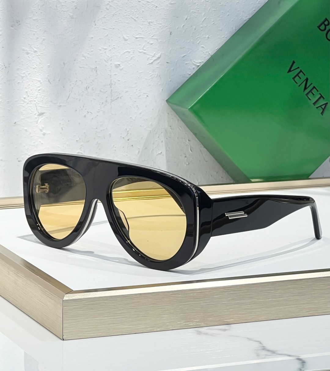 BOTTEGA VENETA Unisex Sunglasses - MODEL: BV1362S - SIZE: 58口17-130